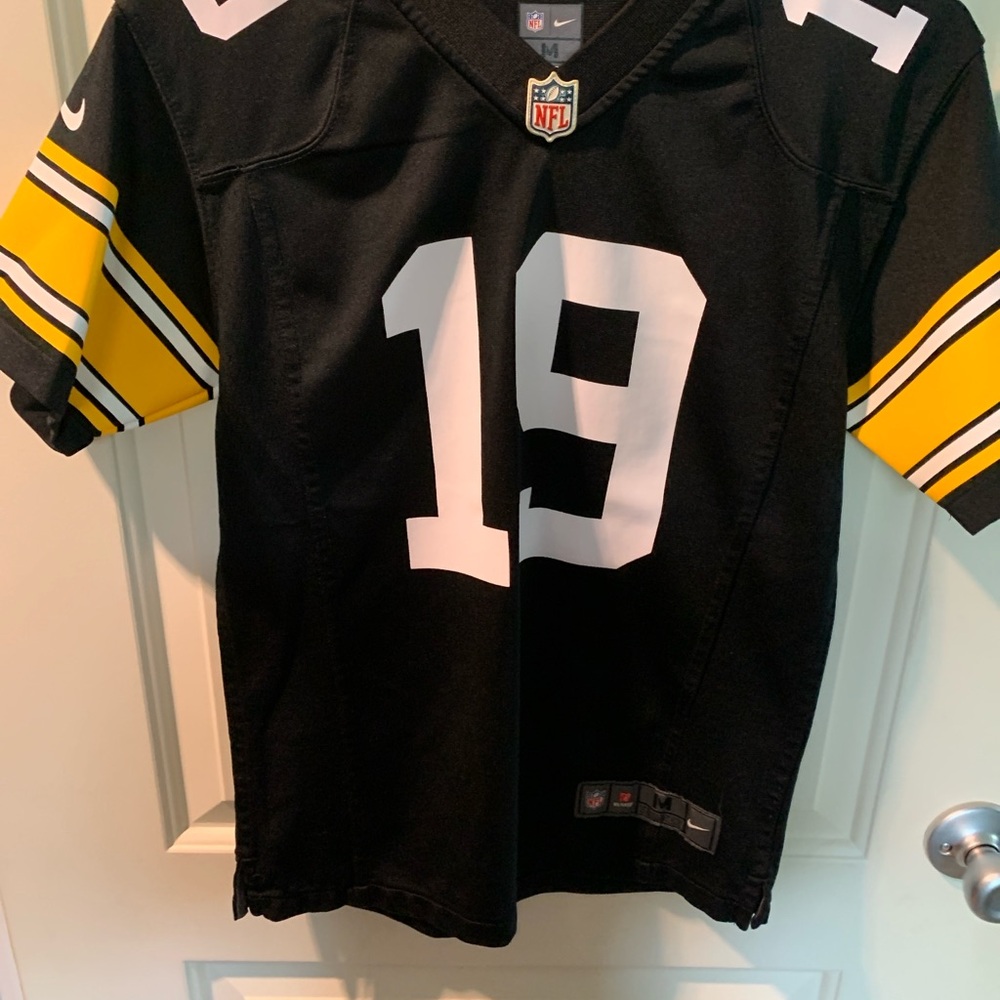 Nike Kids Black and Yellow Jersey